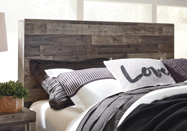 Derekson queen bed with 2front drawers